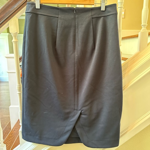 Banana Republic Pencil Skirt - Picture 2 of 4